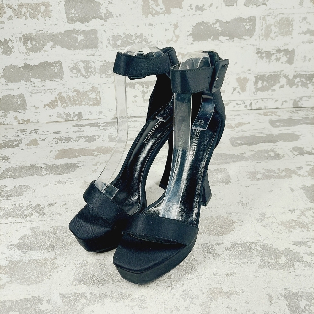 New BERNESS Dinah Black Platform Heeled Sandal A495 - Picture 2 of 12